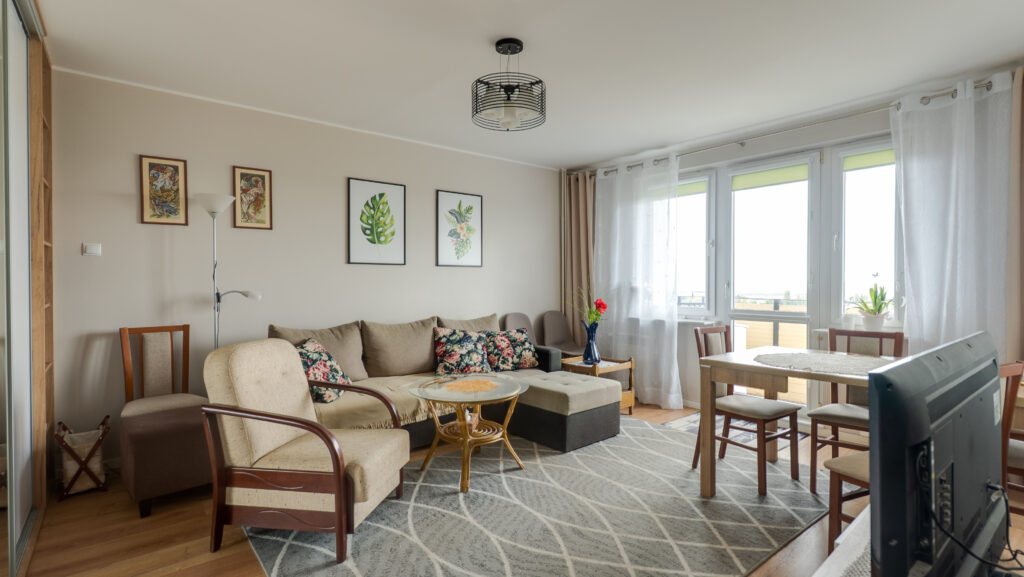 Mieszkanie 2-pokojowe na sprzedaż Poznań Winogrady – os. Wichrowe Wzgórze 13, 46,80 m²